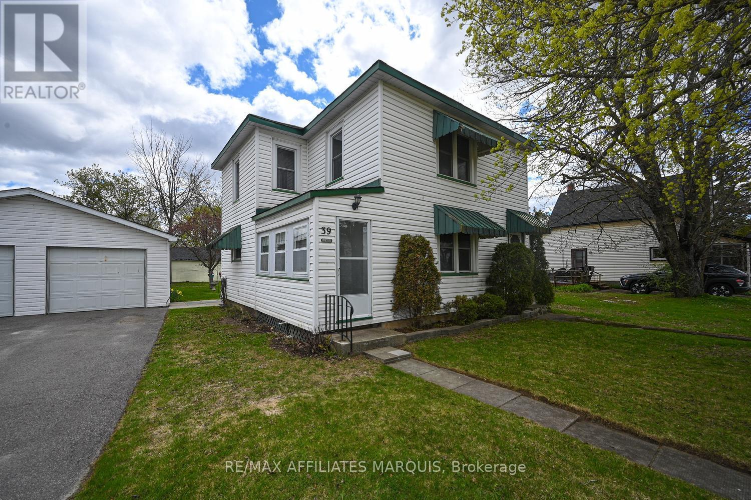 39 Merrick Street, Smiths Falls, Ontario  K7A 4R5 - Photo 4 - X13138030