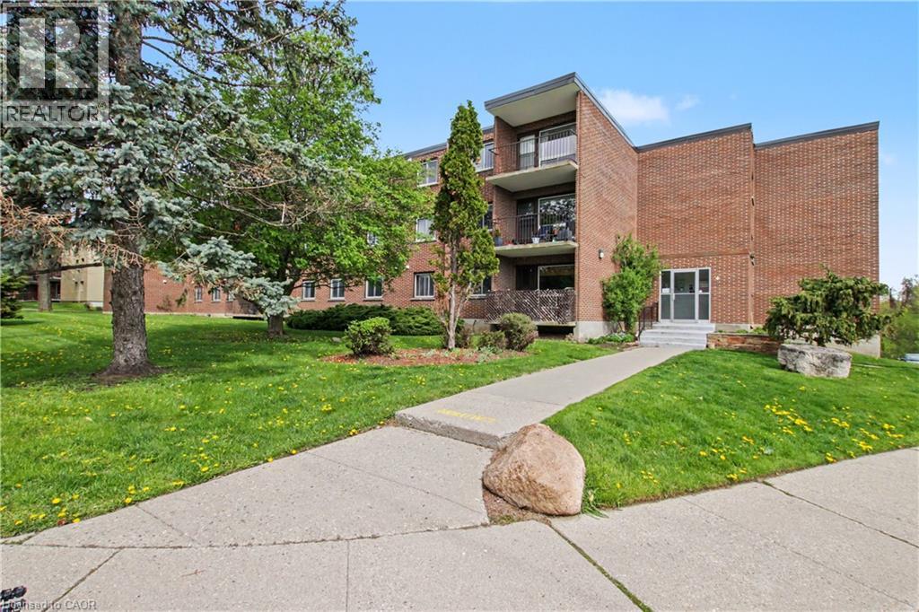 4 AVALON Place Unit# 105, Kitchener, Ontario