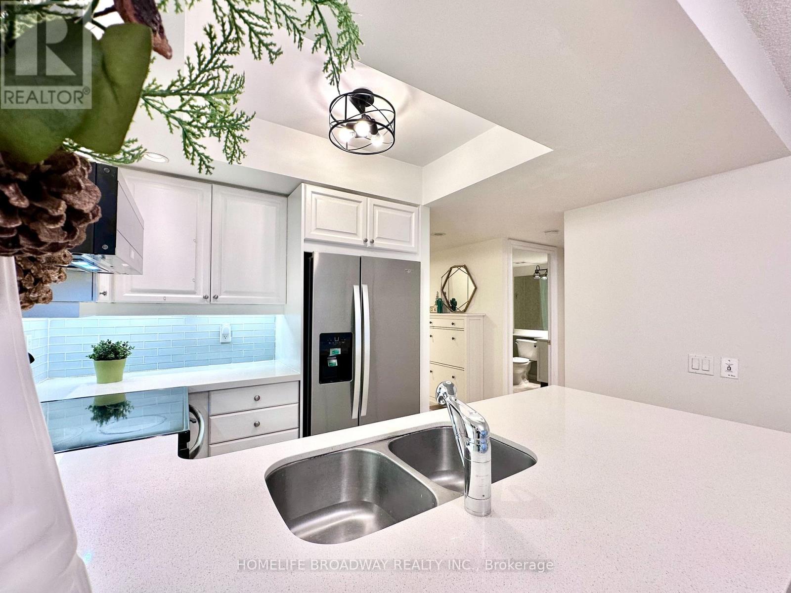 521 - 15 Northtown Way, Toronto, Ontario M2N 7A2 - Photo 24 - C13137998