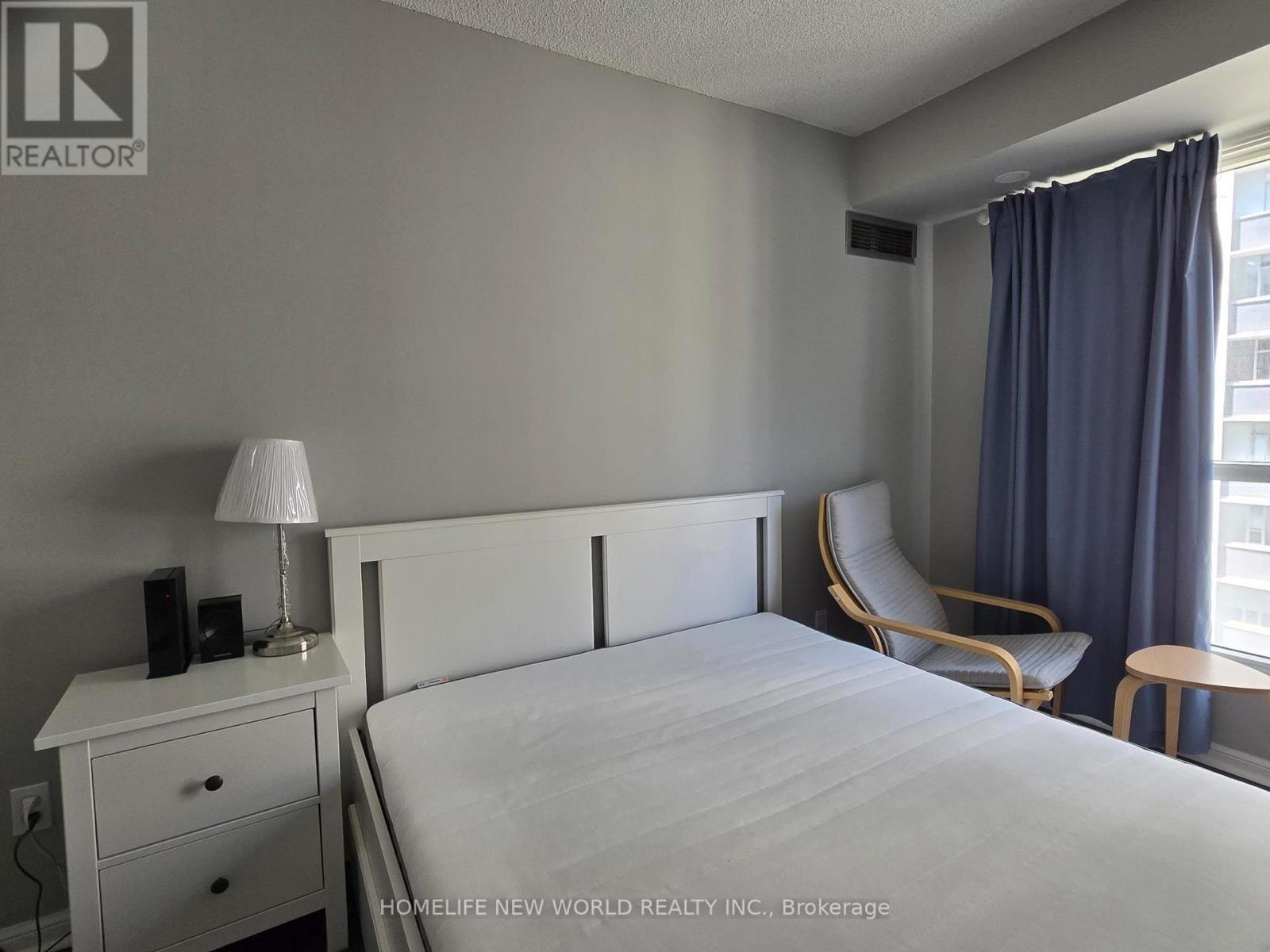 1013 - 7 Carlton Street, Toronto, Ontario  M5B 2M3 - Photo 11 - C13138010