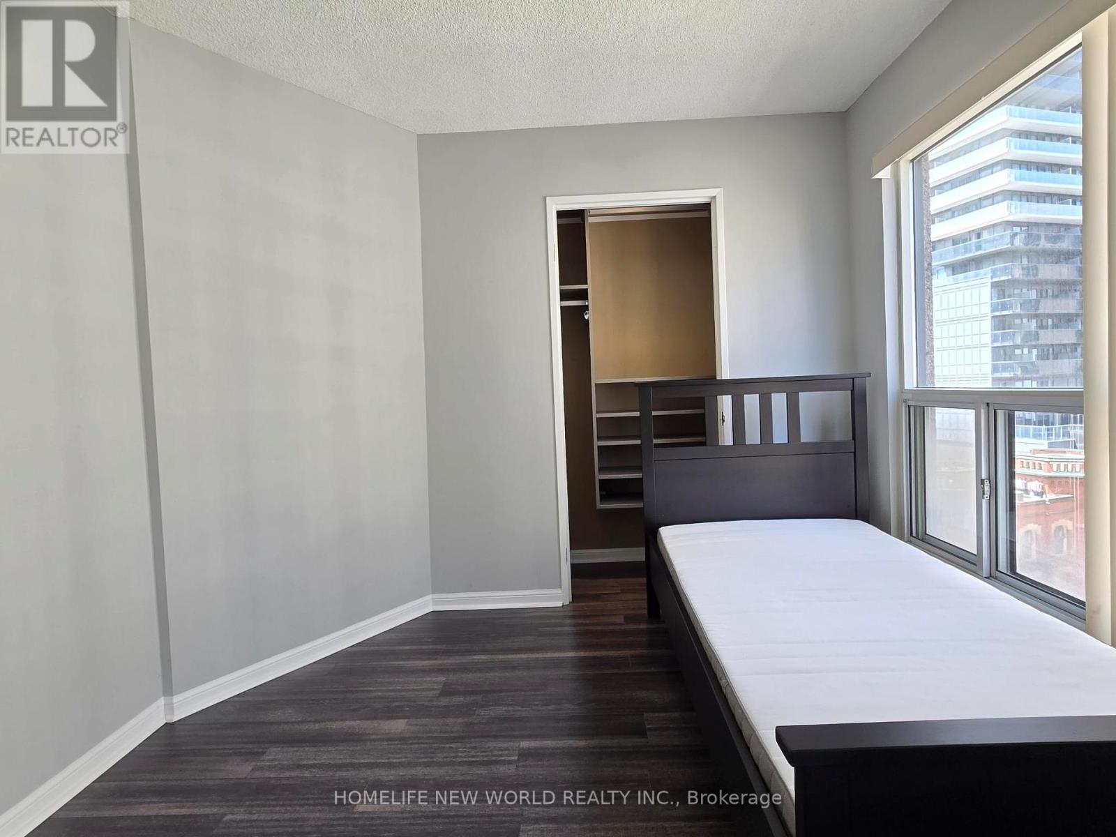 1013 - 7 Carlton Street, Toronto, Ontario  M5B 2M3 - Photo 9 - C13138010