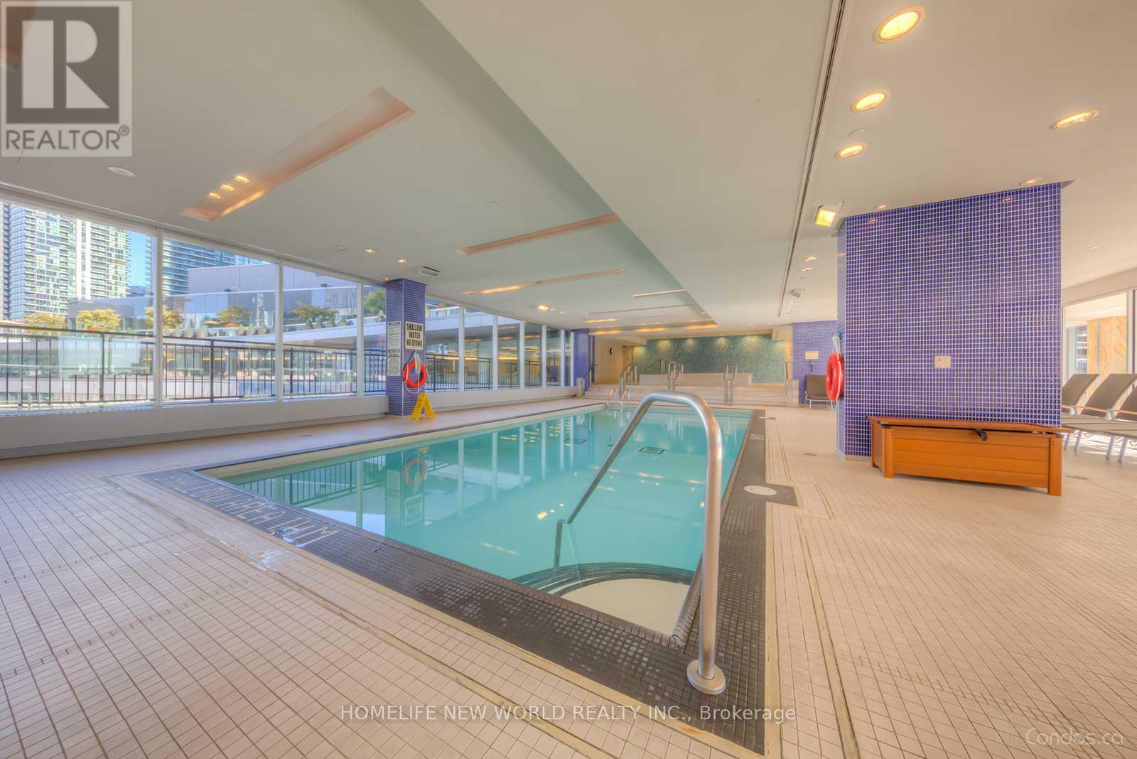 2004 - 65 Bremner Boulevard, Toronto, Ontario  M5J 0A7 - Photo 13 - C13138016