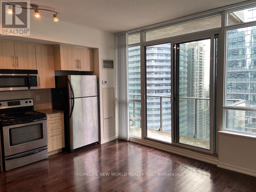 2004 - 65 Bremner Boulevard, Toronto, Ontario  M5J 0A7 - Photo 3 - C13138016