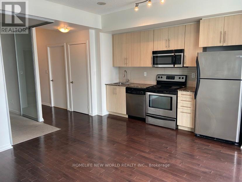 2004 - 65 Bremner Boulevard, Toronto, Ontario  M5J 0A7 - Photo 4 - C13138016