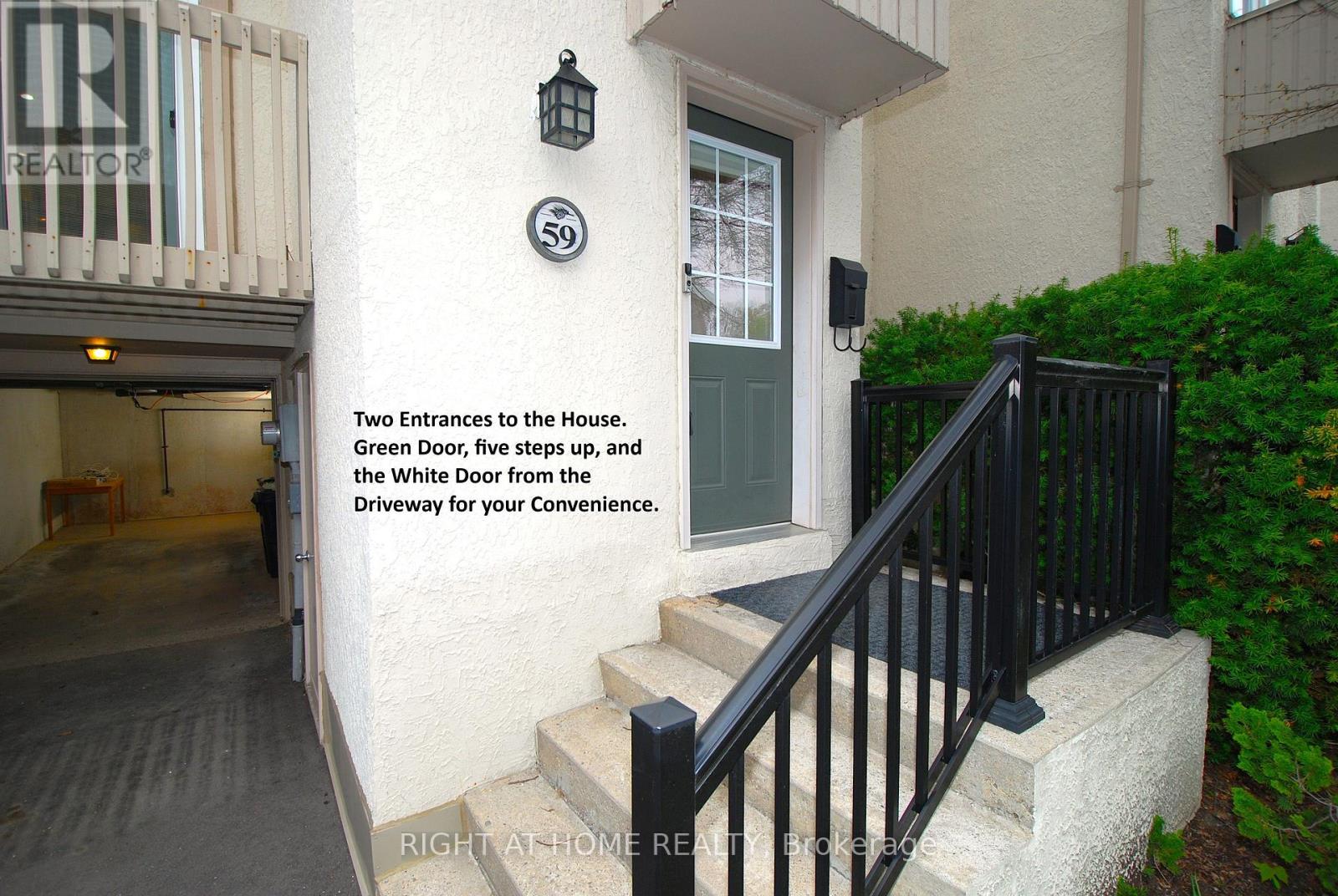 59 Cheryl Shepway, Toronto, Ontario  M2J 4R5 - Photo 3 - C13138042