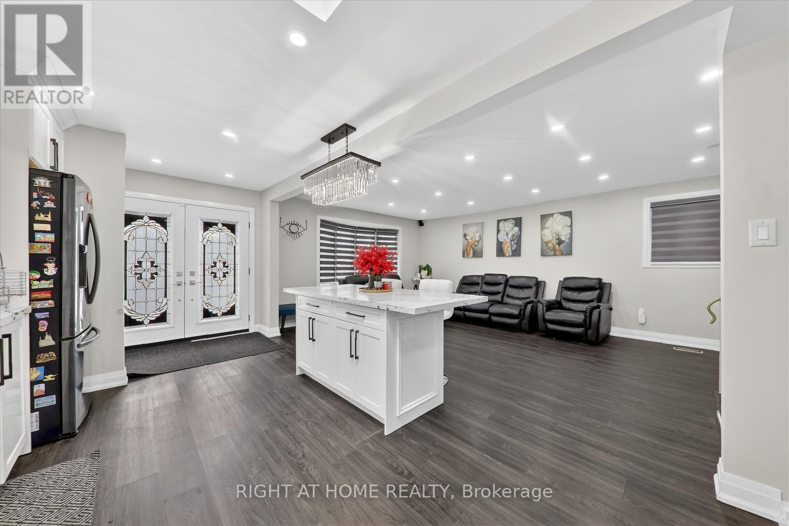 314 Morrish Road S, Toronto, Ontario  M1C 1G1 - Photo 8 - E13138012