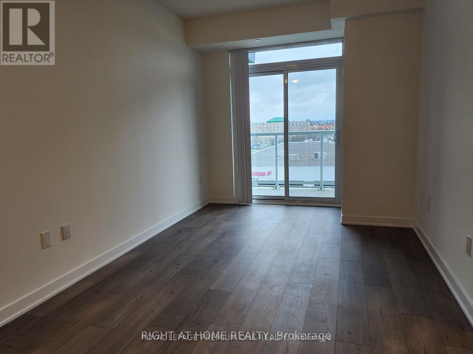 502 - 10 Honeycrisp Crescent, Vaughan, Ontario  L4K 0M7 - Photo 8 - N13137982