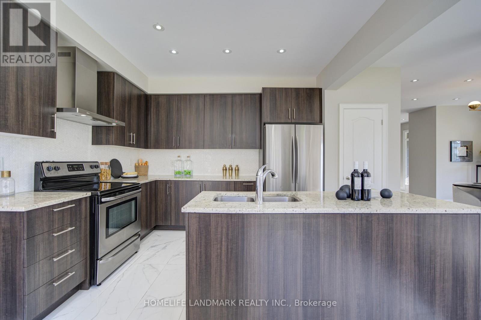 7 Deer Pass Road, East Gwillimbury, Ontario  L9N 0S5 - Photo 16 - N13138004