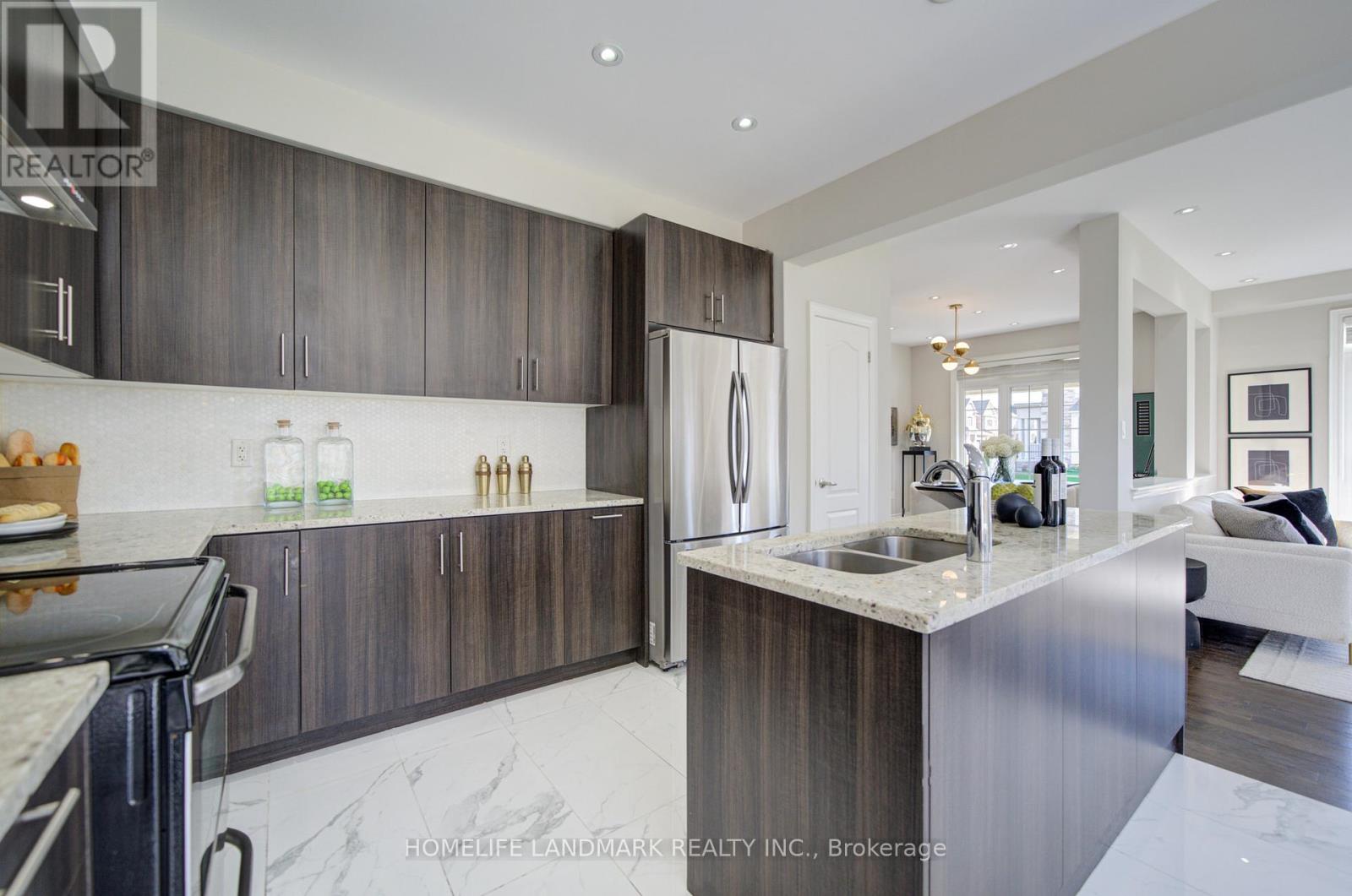 7 Deer Pass Road, East Gwillimbury, Ontario  L9N 0S5 - Photo 17 - N13138004