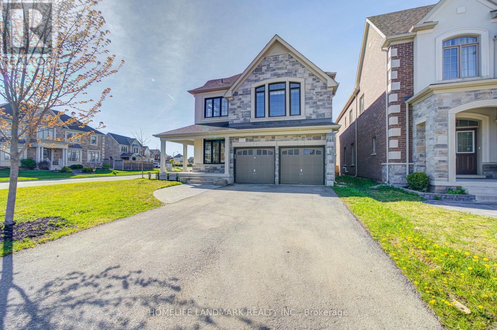 7 Deer Pass Road, East Gwillimbury, Ontario  L9N 0S5 - Photo 3 - N13138004