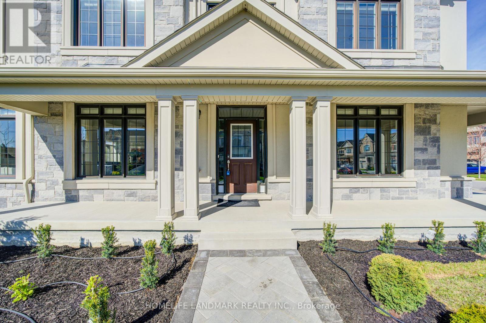 7 Deer Pass Road, East Gwillimbury, Ontario  L9N 0S5 - Photo 5 - N13138004