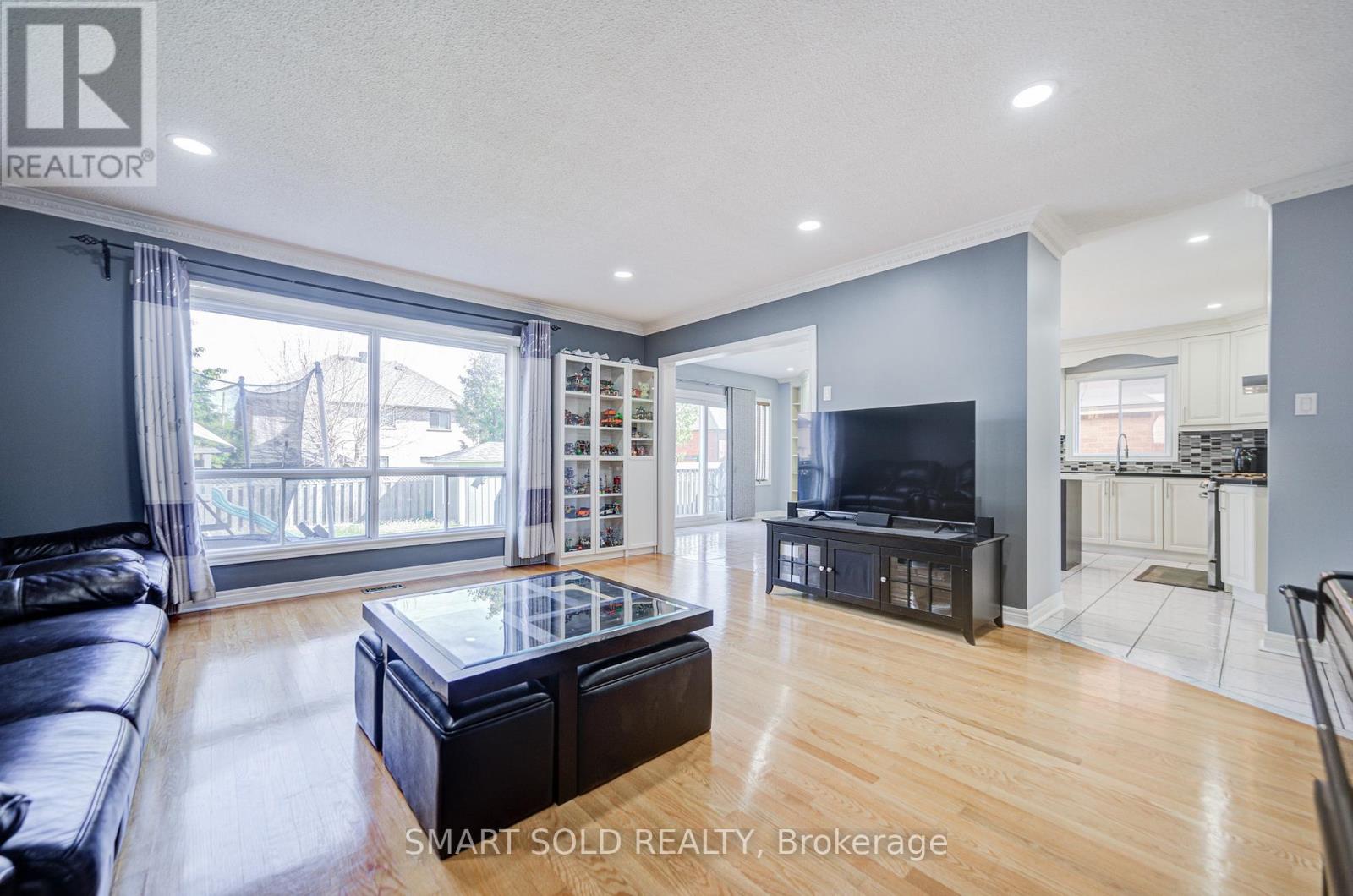 72 Norbury Drive, Markham, Ontario  L3S 3V2 - Photo 10 - N13138008