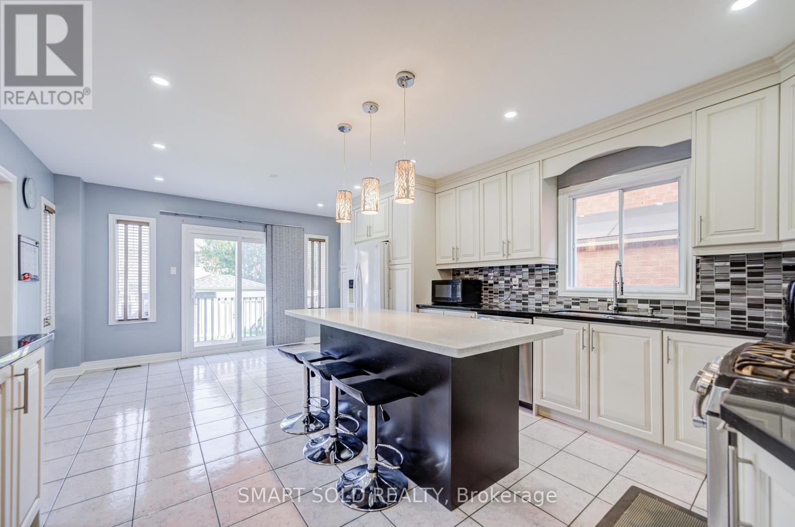 72 Norbury Drive, Markham, Ontario  L3S 3V2 - Photo 13 - N13138008