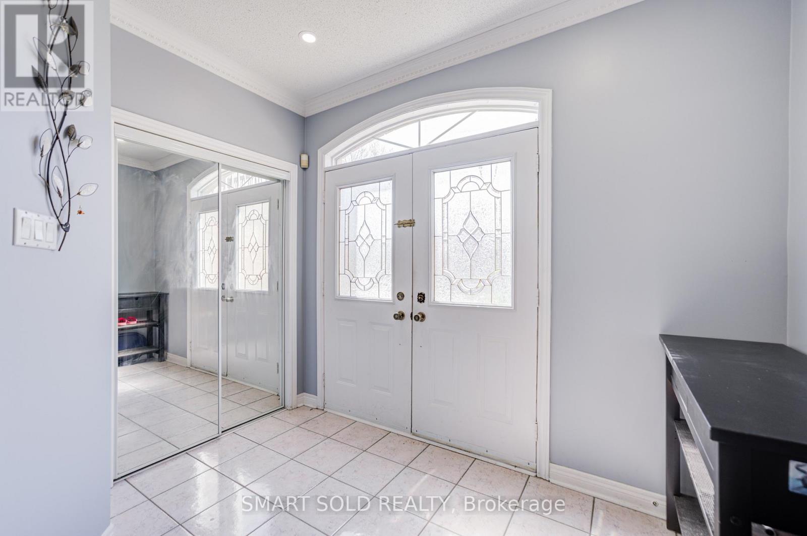 72 Norbury Drive, Markham, Ontario  L3S 3V2 - Photo 3 - N13138008
