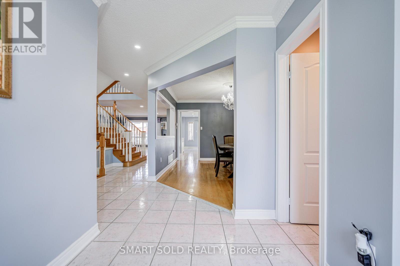 72 Norbury Drive, Markham, Ontario  L3S 3V2 - Photo 4 - N13138008