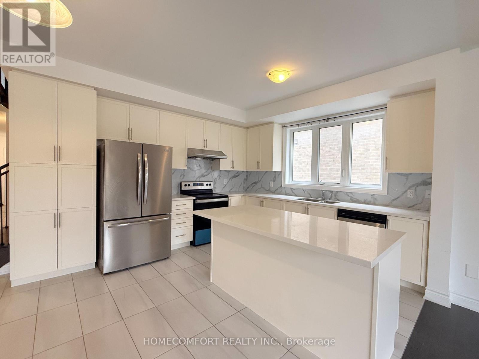 10 Ryler Way, Markham, Ontario  L3S 0C8 - Photo 3 - N13138024