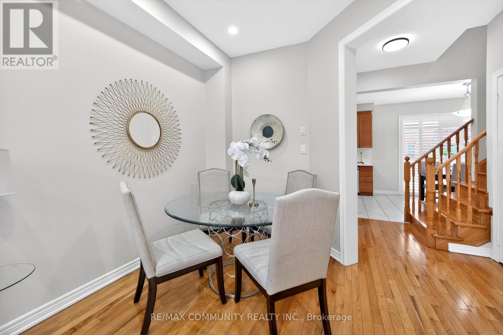 28 Radmore Place, Markham, Ontario  L6B 0G7 - Photo 10 - N13138050