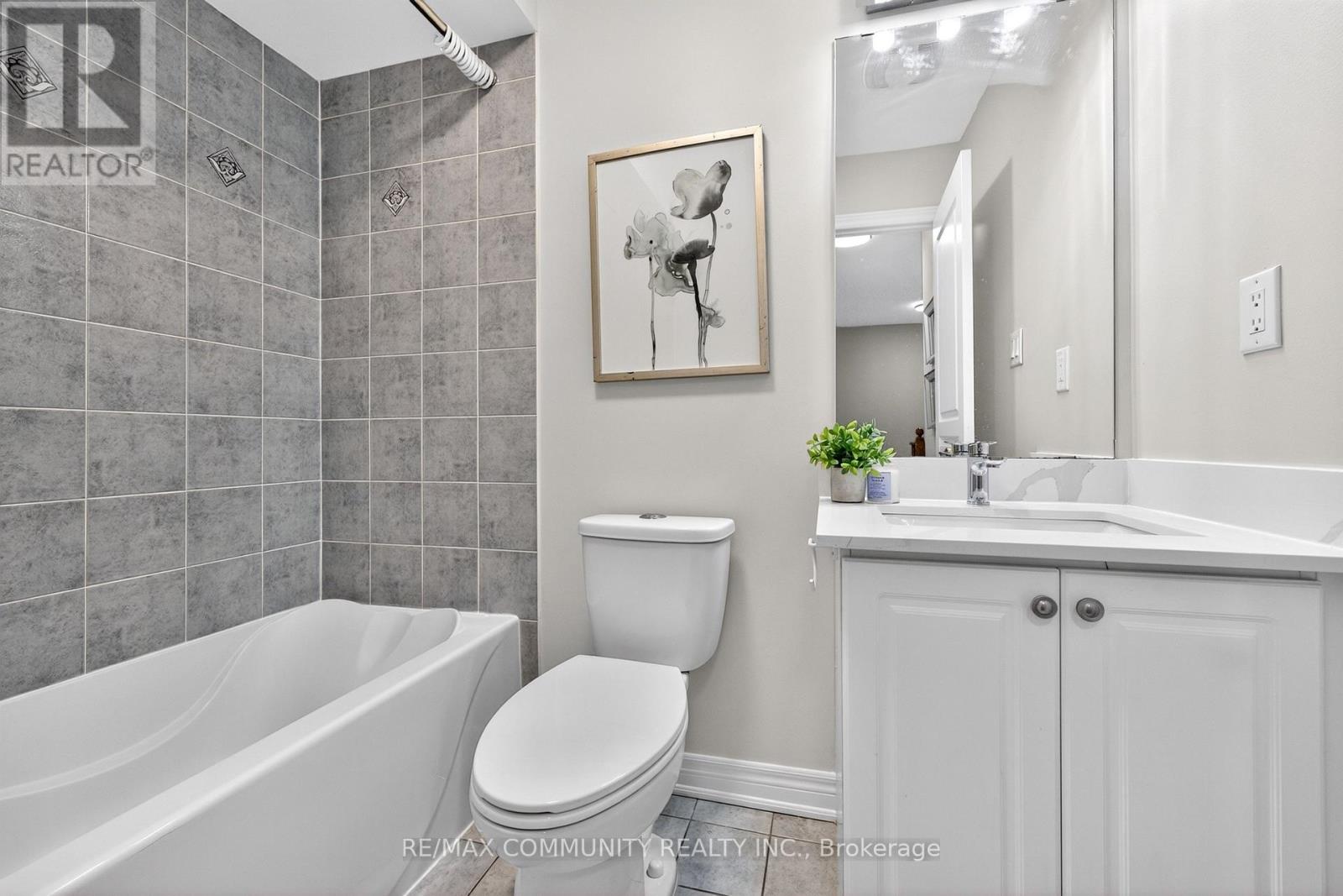 28 Radmore Place, Markham, Ontario  L6B 0G7 - Photo 28 - N13138050