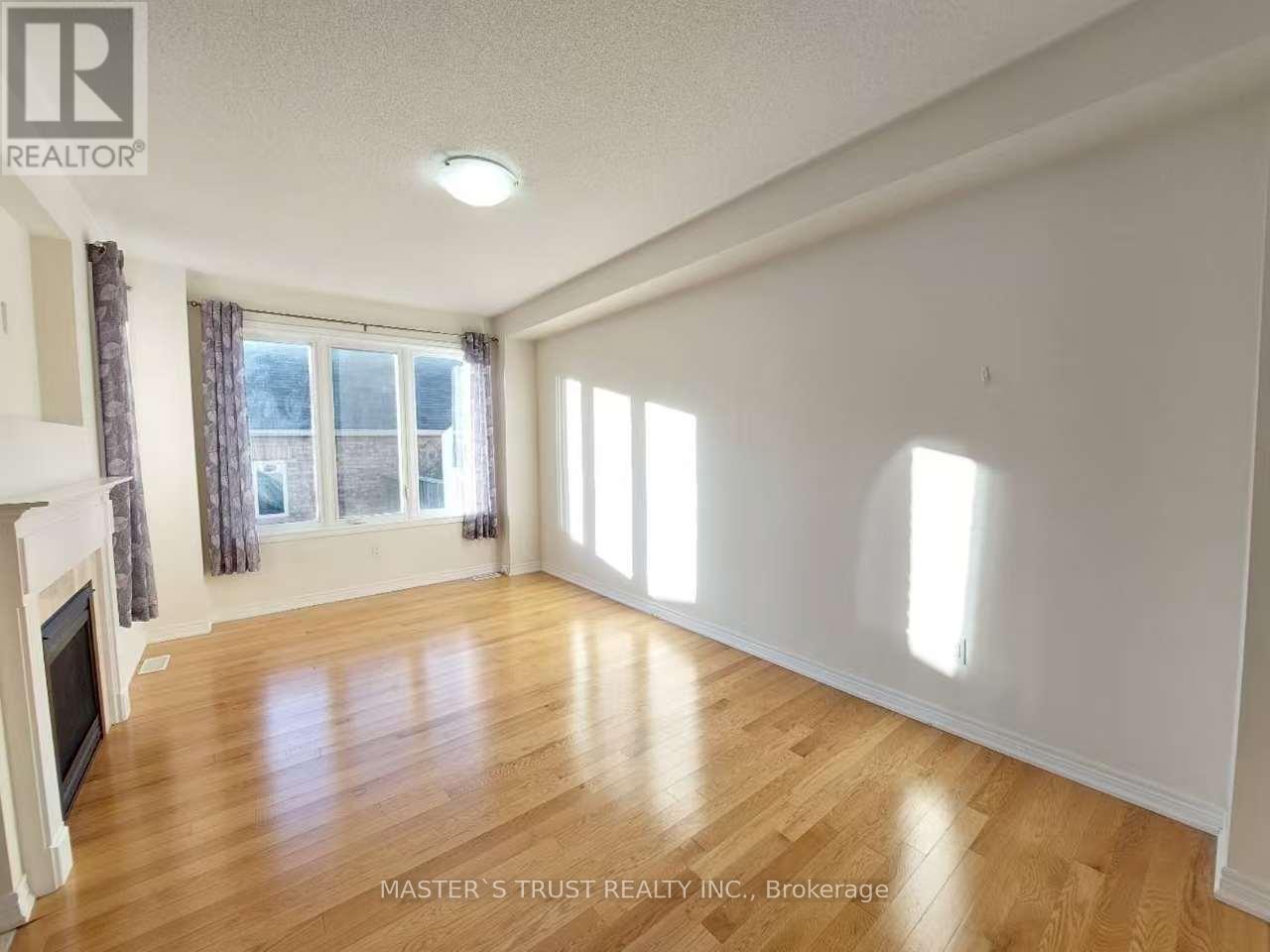 57 Cinemark Avenue, Markham, Ontario  L6B 0W2 - Photo 5 - N13138068