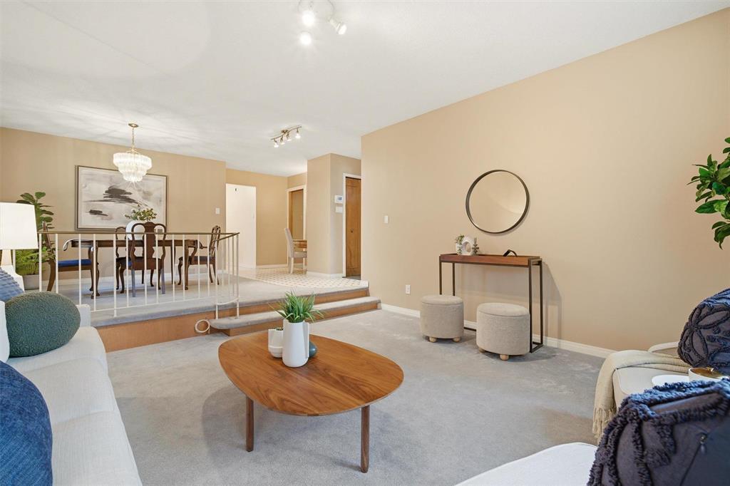 66 Wadham Bay, Winnipeg, Manitoba R3T 3K3 - Photo 4 - 202610737