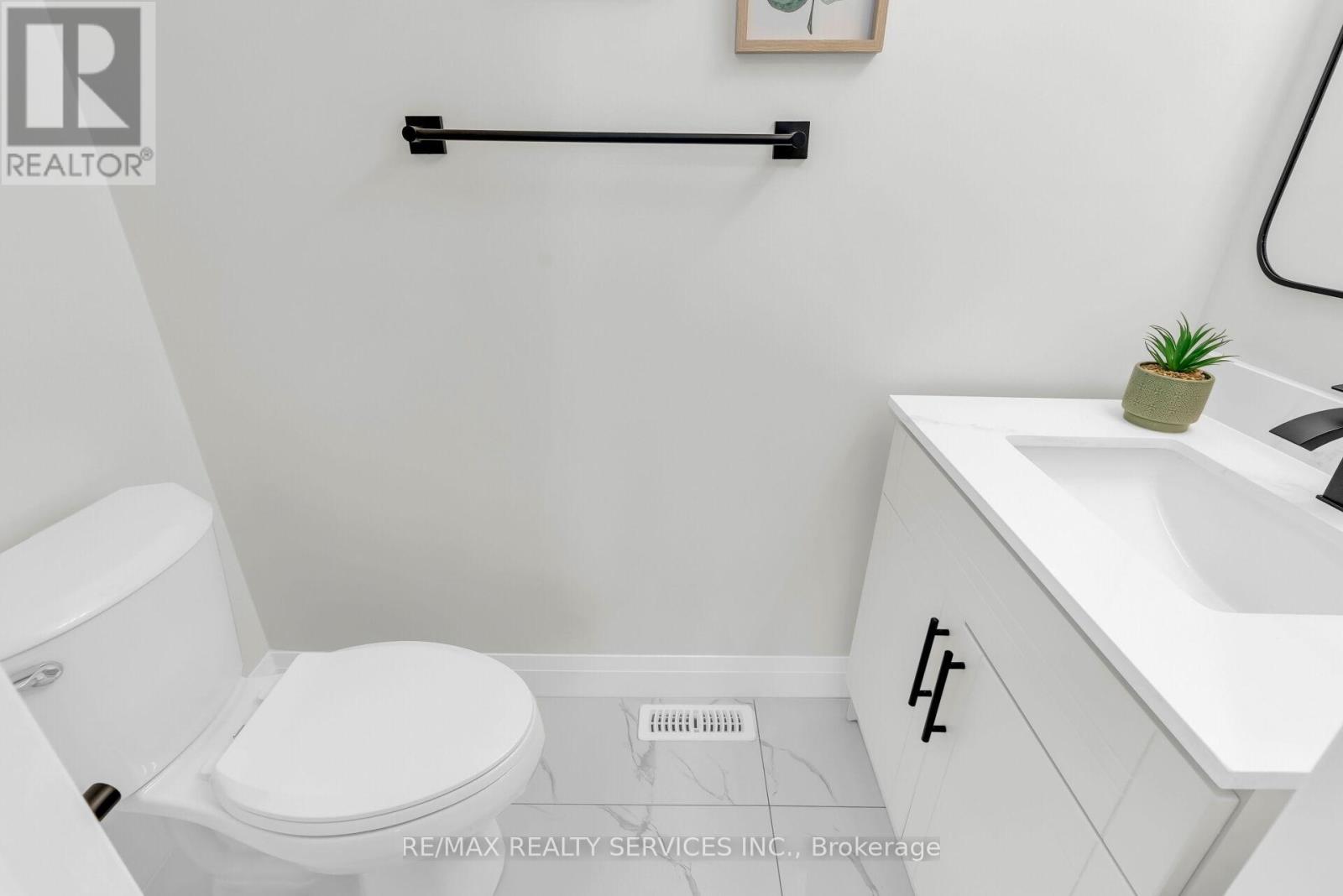 28 - 5110 Fairview Street, Burlington, Ontario L7L 7H6 - Photo 8 - W13137992