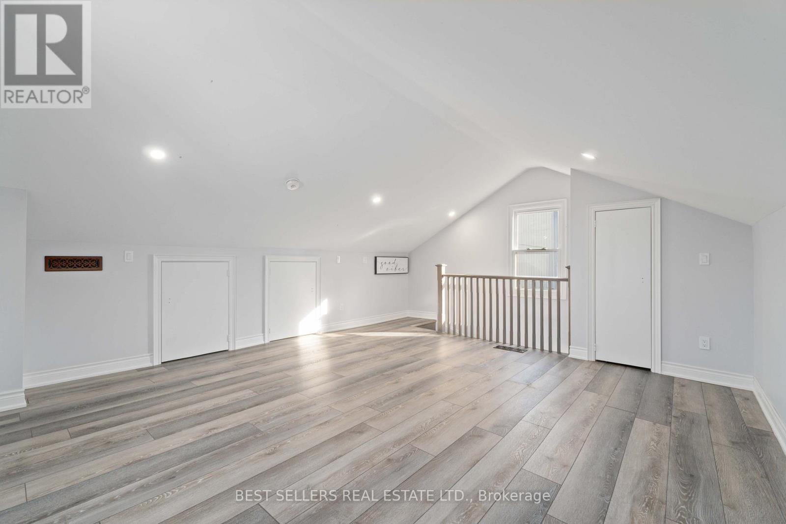 599 Beach Boulevard, Hamilton, Ontario  L8H 6X8 - Photo 17 - X13137996