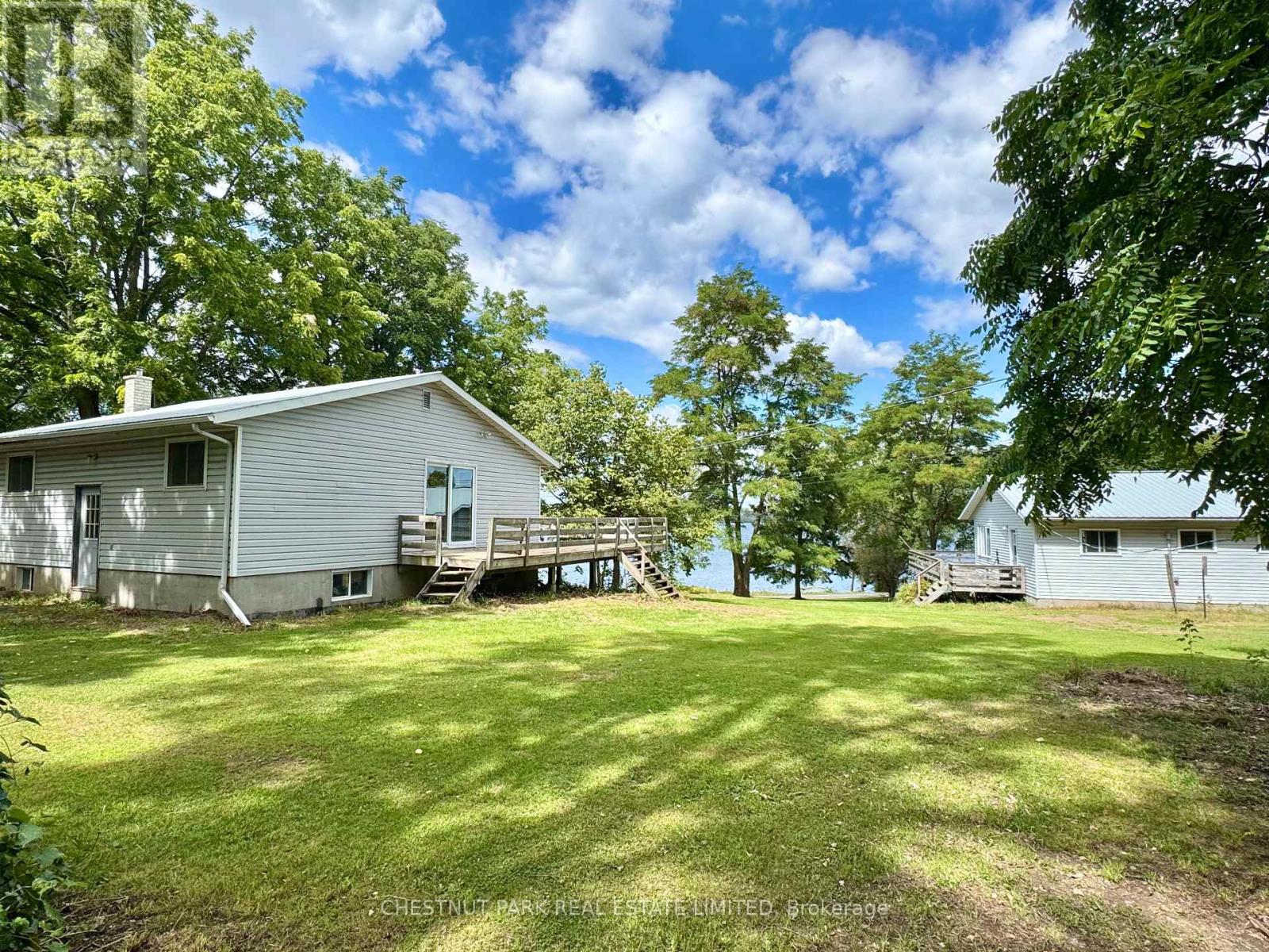 84-88 Munroe Lane, Prince Edward County, Ontario  K0K 2T0 - Photo 4 - X12891344