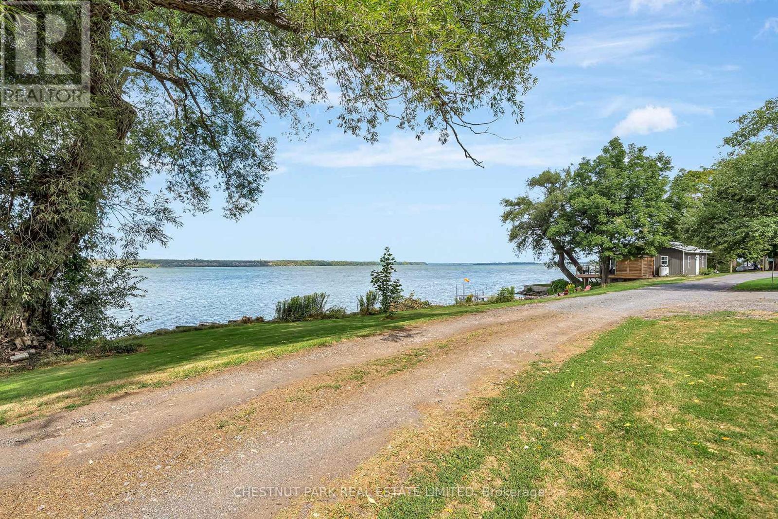 84-88 Munroe Lane, Prince Edward County, Ontario  K0K 2T0 - Photo 37 - X12891344