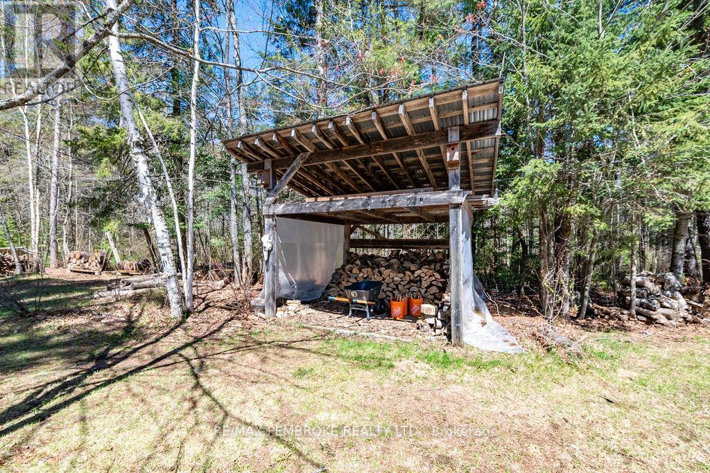 32323 17 Highway, Laurentian Hills, Ontario  K0J 1P0 - Photo 34 - X13138112