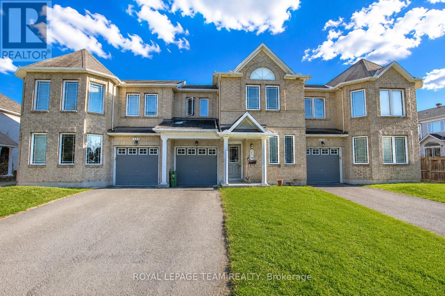 254 MOSS GROVE STREET, Ottawa, Ontario