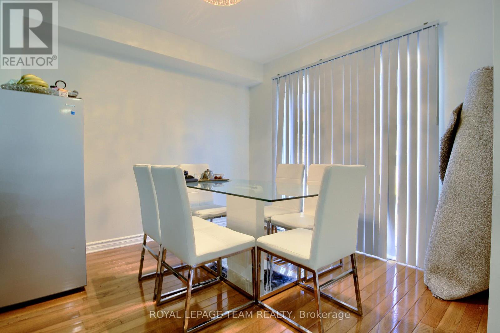 254 Moss Grove Street, Ottawa, Ontario  K2J 0B2 - Photo 7 - X13138100