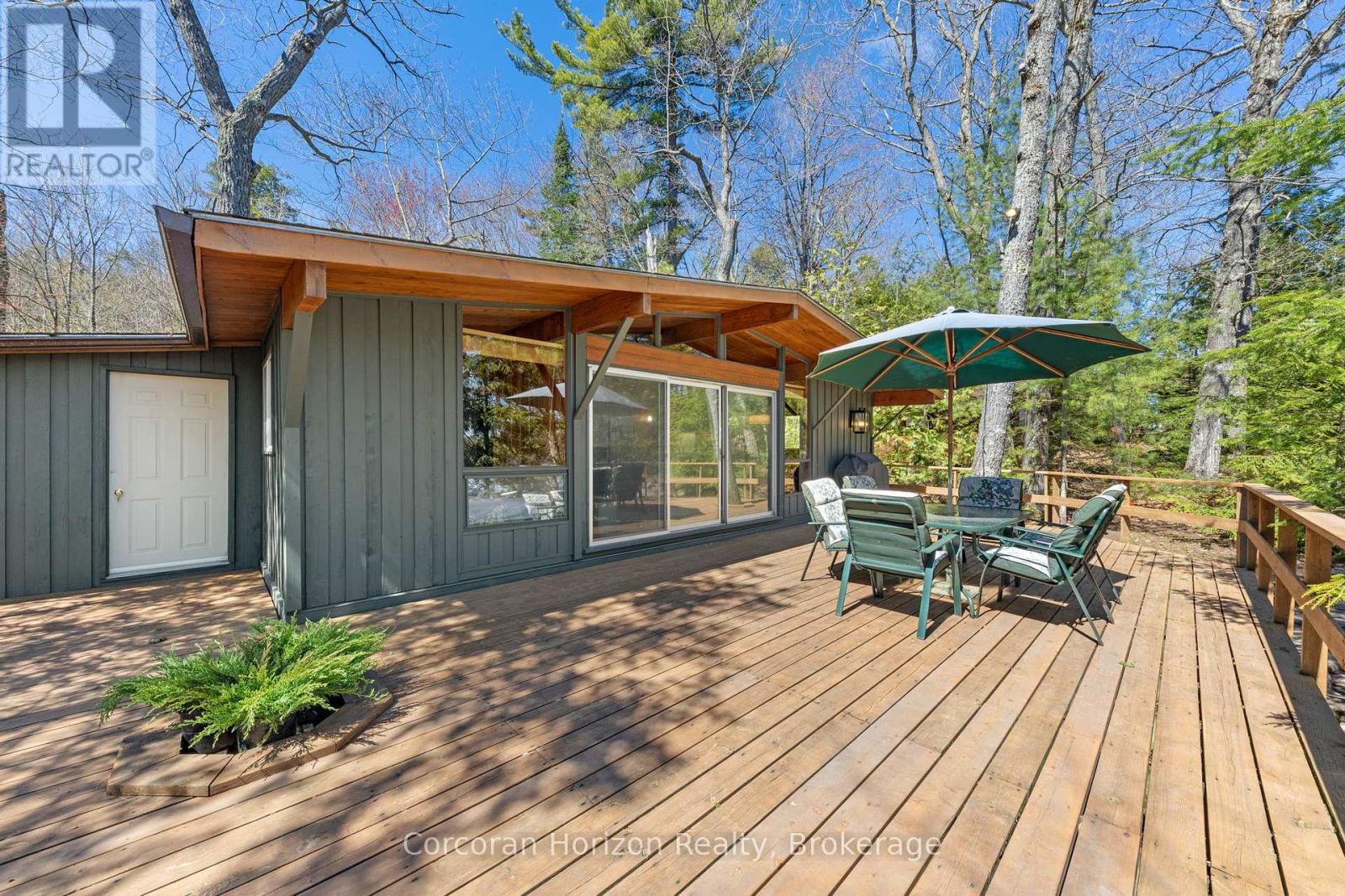 462 Island 90 Island, Georgian Bay, Ontario  L0K 1S0 - Photo 2 - X13138044