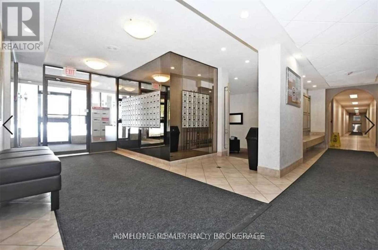 # 803 - 40 Bay Mills Boulevard, Toronto, Ontario  M1T 3P5 - Photo 3 - E13138096