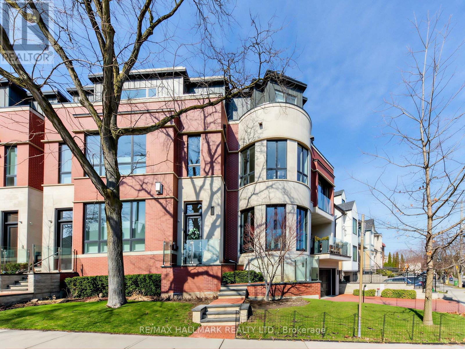 1 THURLOE AVENUE, Toronto, Ontario