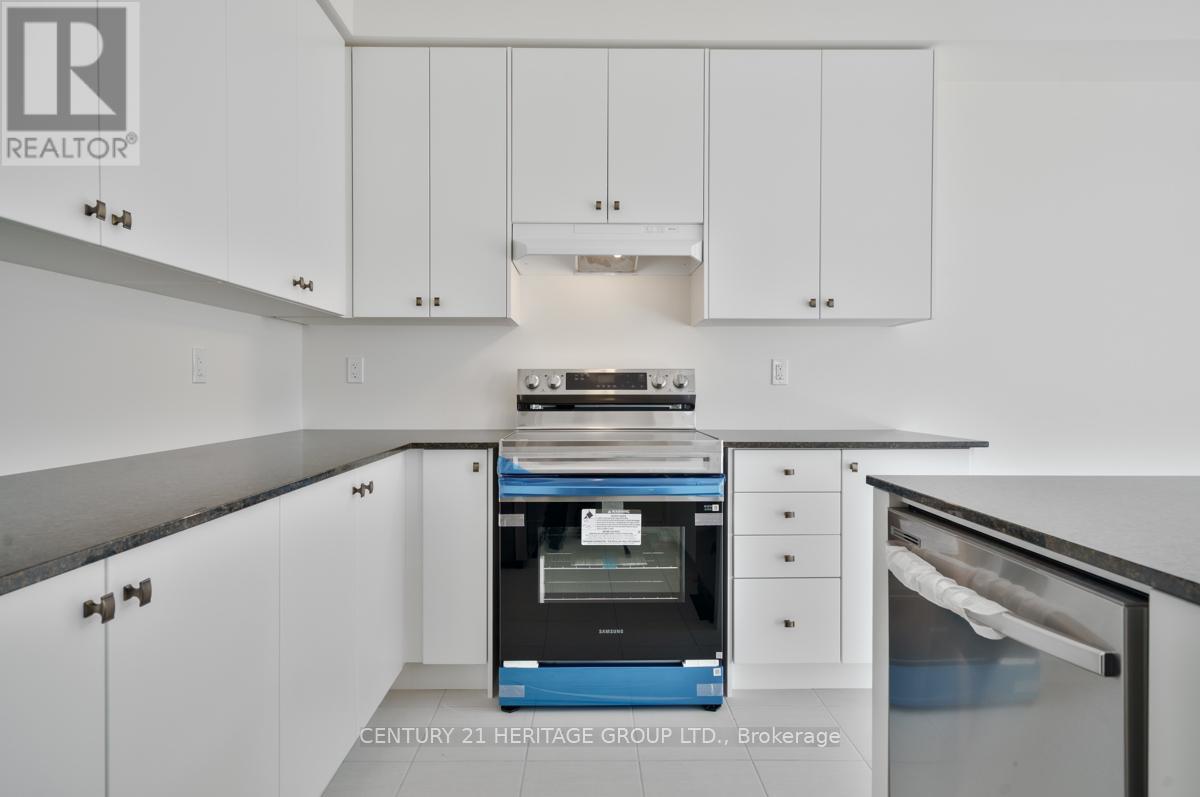 1 Wayne Allison Drive, Georgina, Ontario  L0E 1R0 - Photo 7 - N13108486