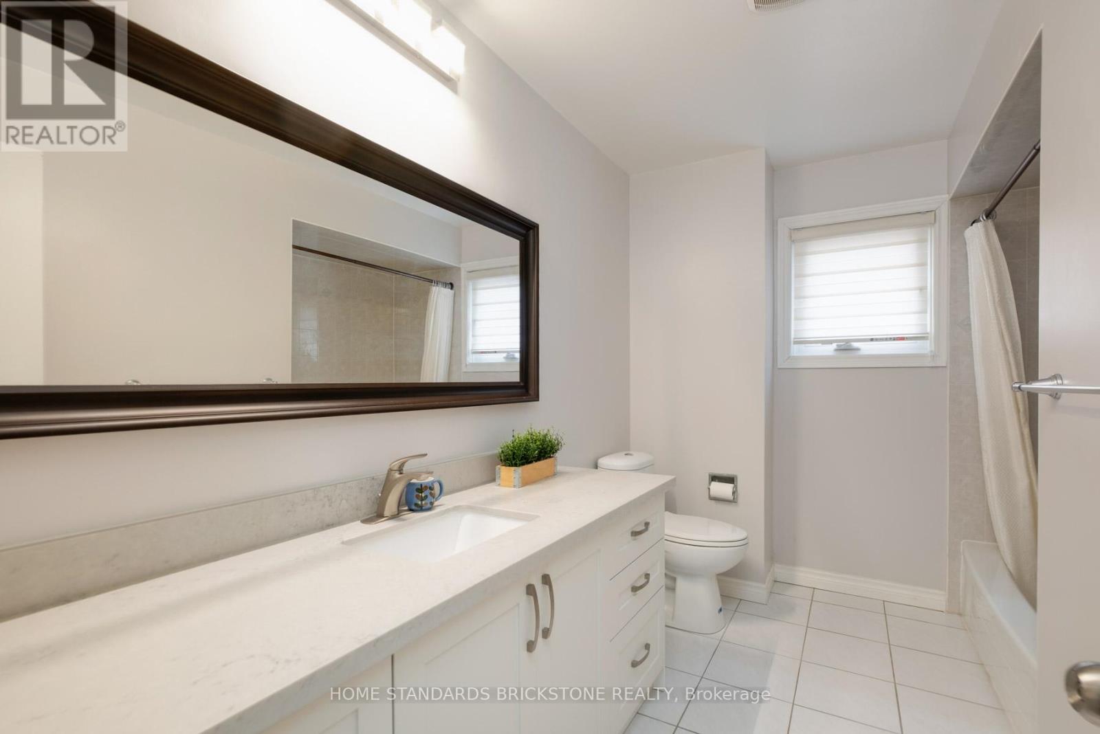 65 Springer Drive S, Richmond Hill, Ontario  L4C 0G3 - Photo 38 - N13138082