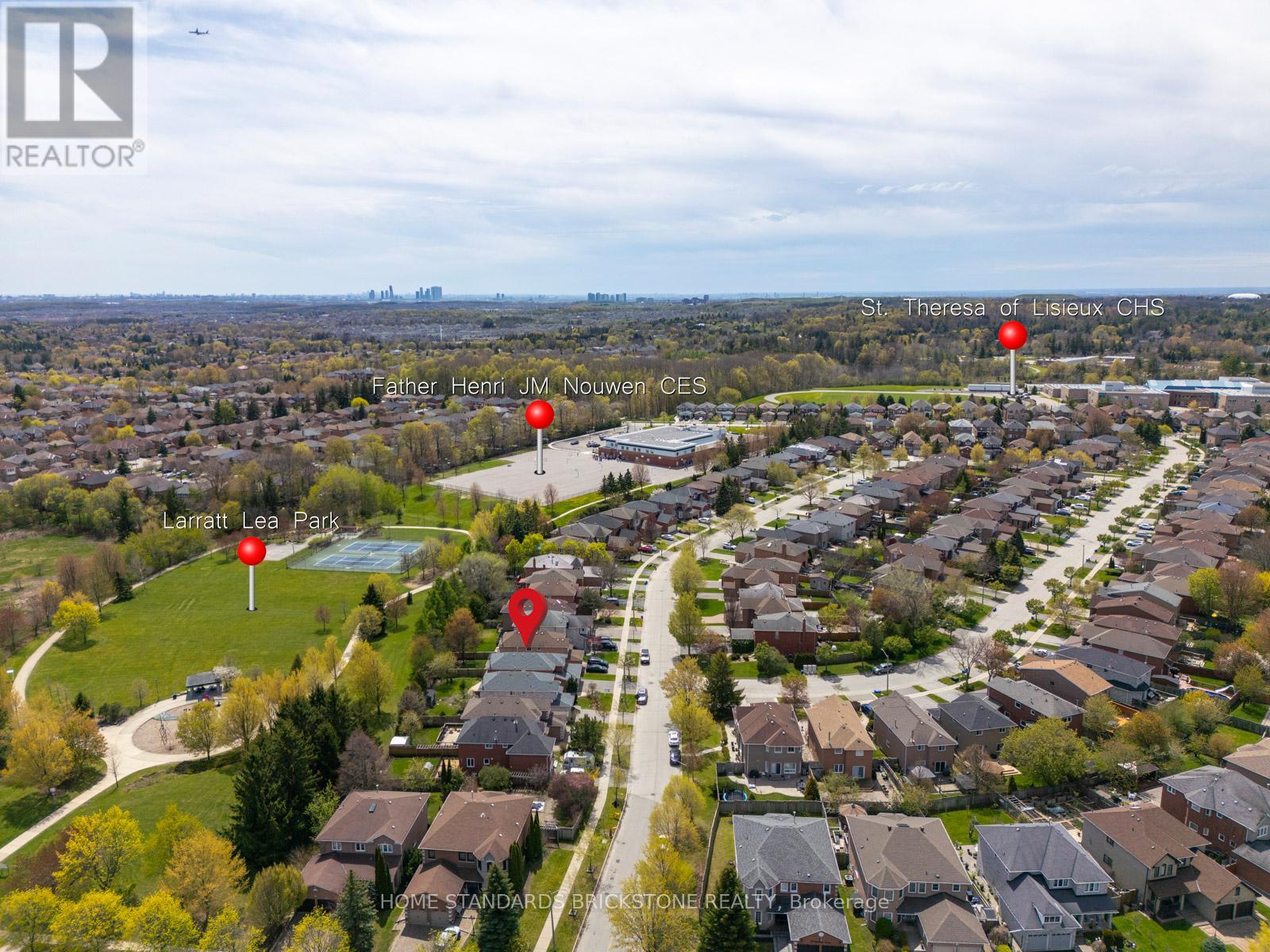 65 Springer Drive S, Richmond Hill, Ontario  L4C 0G3 - Photo 7 - N13138082