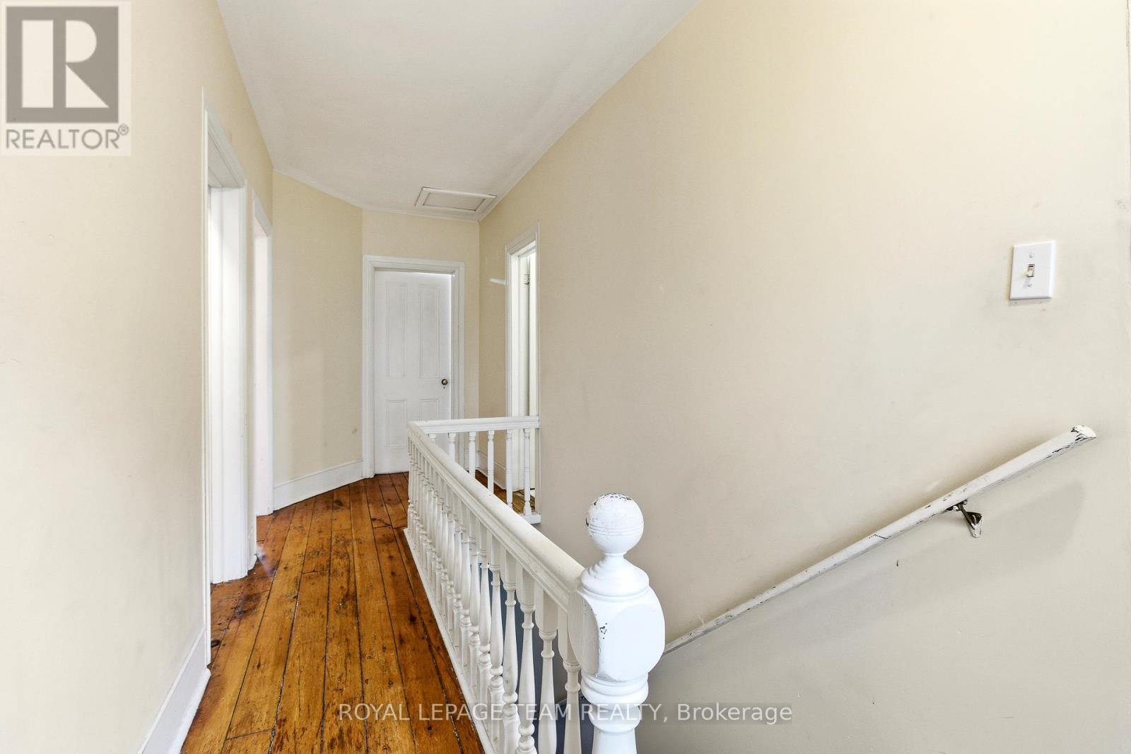 910 Pinecrest Road, Ottawa, Ontario  K2B 6B3 - Photo 19 - X13132388