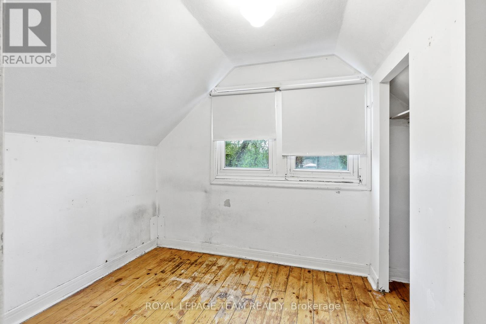 910 Pinecrest Road, Ottawa, Ontario  K2B 6B3 - Photo 25 - X13132388