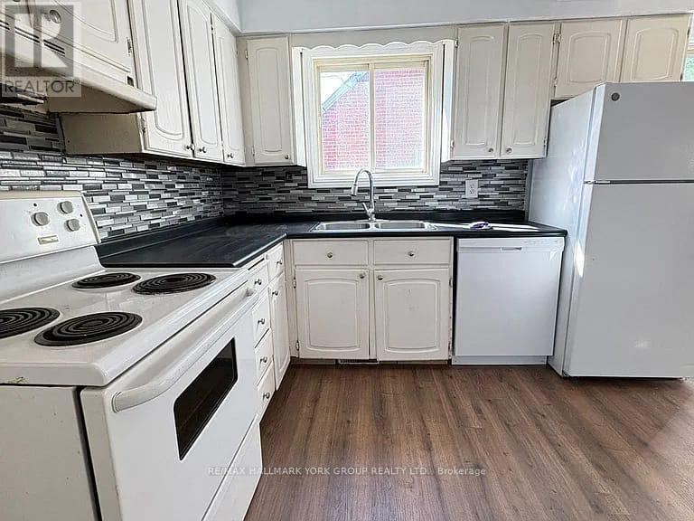 1308 Tilston Drive, Windsor, Ontario  N9B 3C7 - Photo 6 - X13138114