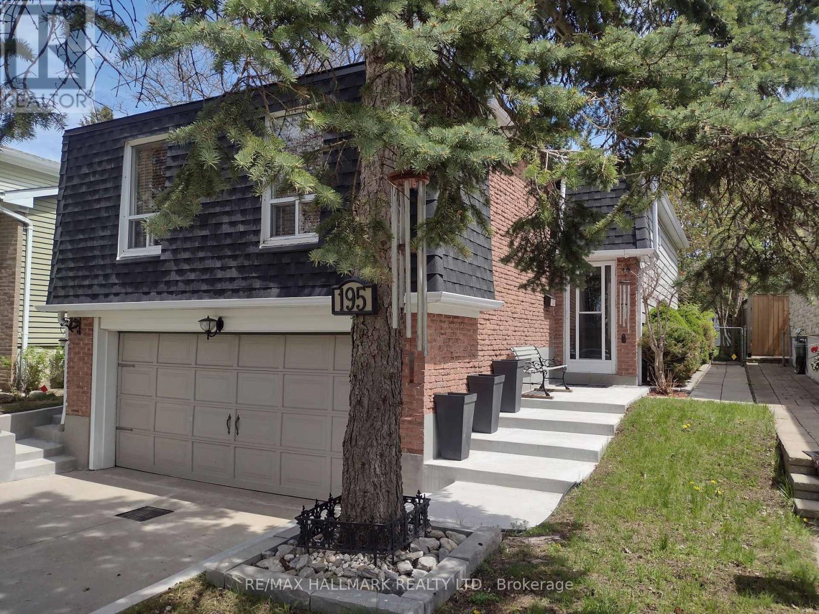 195 Avenue Road, Richmond Hill, Ontario  L4C 4Z7 - Photo 1 - N13131712