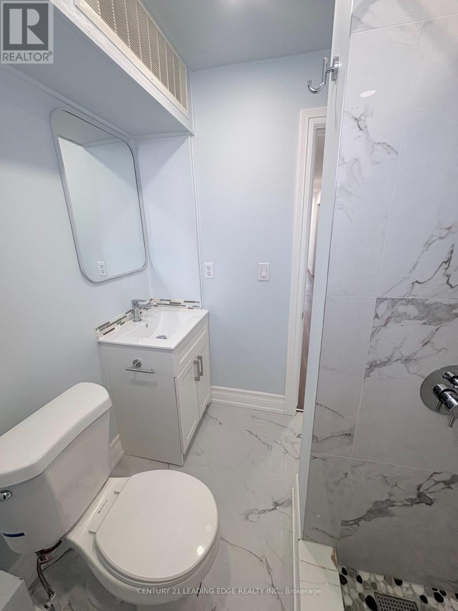 10 Ross Street, Barrie, Ontario  L4N 1E7 - Photo 19 - S12678218