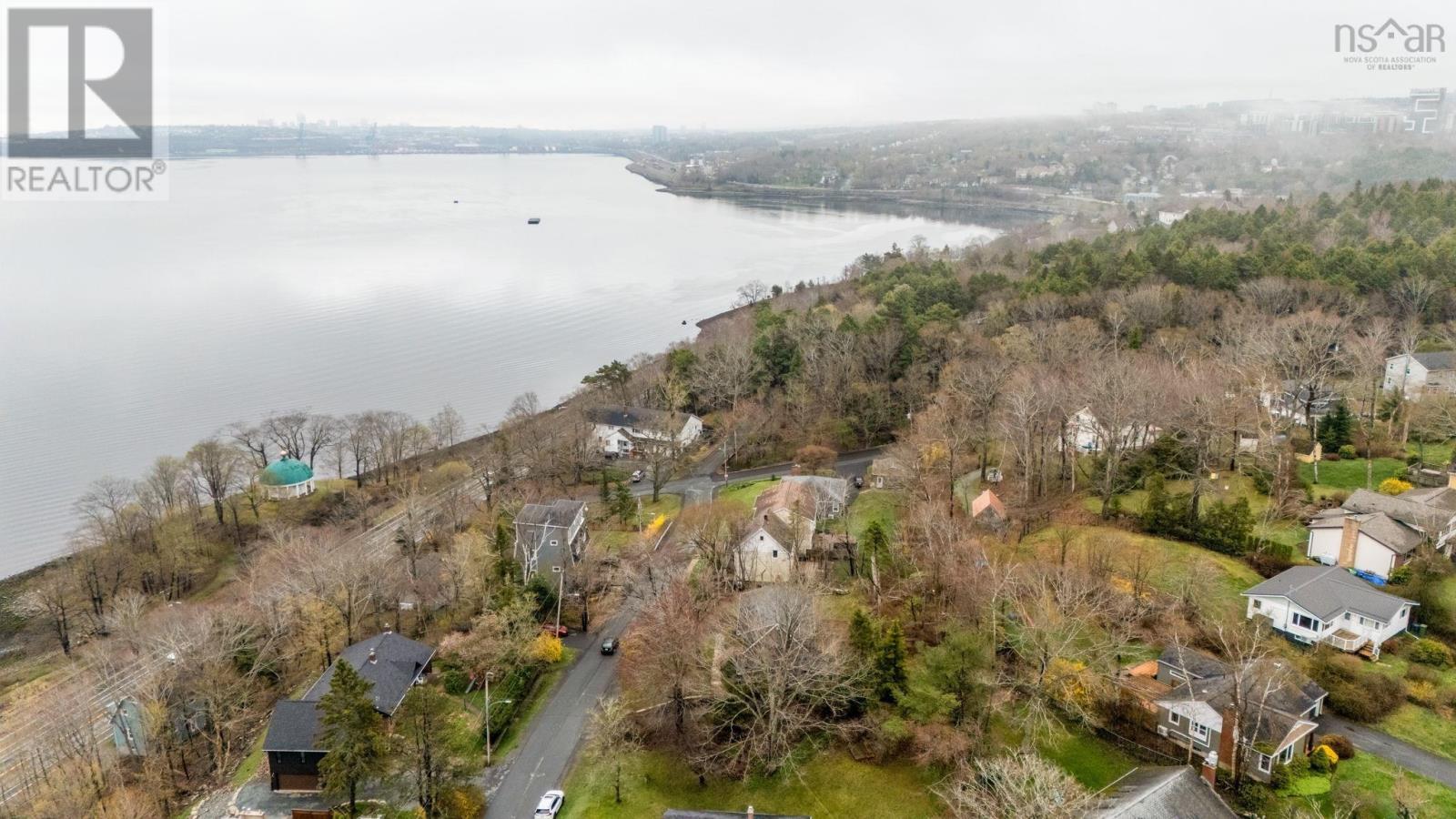 12 Princes Walk, Halifax, Nova Scotia  B3M 2N2 - Photo 35 - 202610809