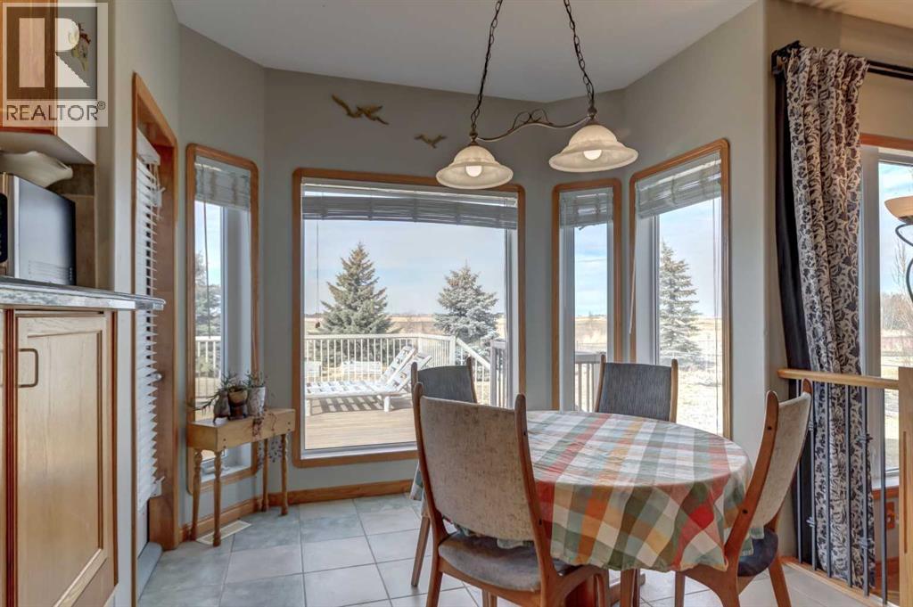 208 Railway Avenue, Cheadle, Alberta  T1P 0X8 - Photo 11 - A2286052