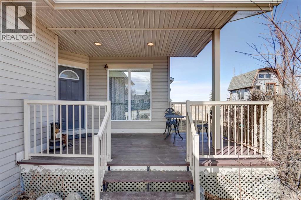 208 Railway Avenue, Cheadle, Alberta  T1P 0X8 - Photo 3 - A2286052