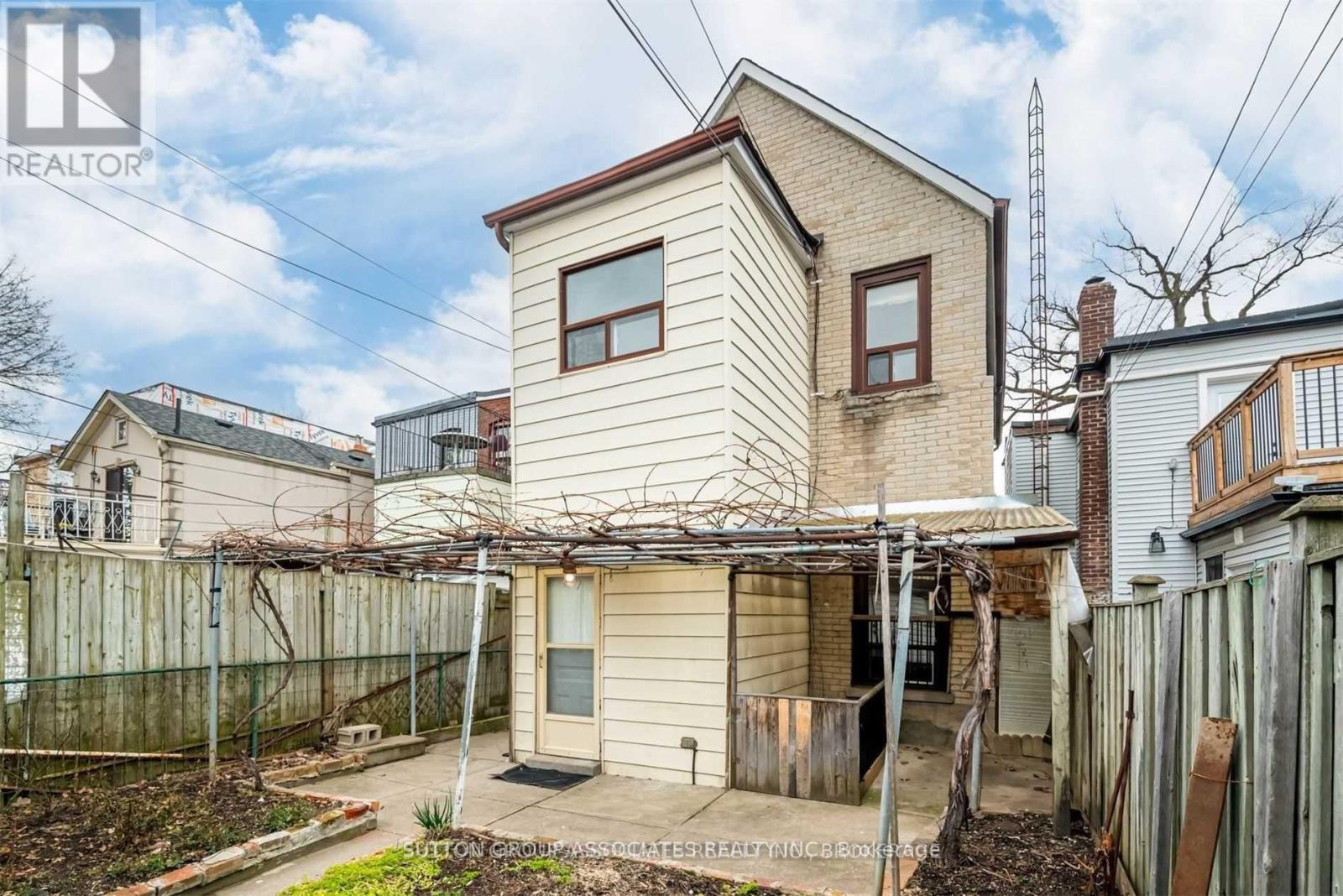 491 Roxton Road, Toronto, Ontario  M6G 3R5 - Photo 32 - C12945722