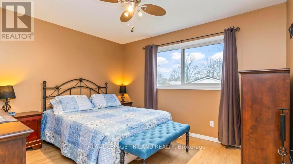 66 Garland Crescent, London East (East I), Ontario  N5V 1N5 - Photo 17 - X12996060