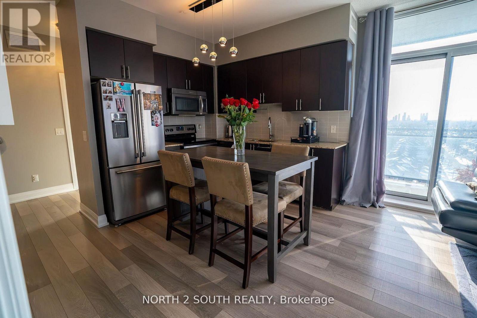 1012 - 85 North Park Road, Vaughan, Ontario  L4J 0H9 - Photo 5 - N13085834