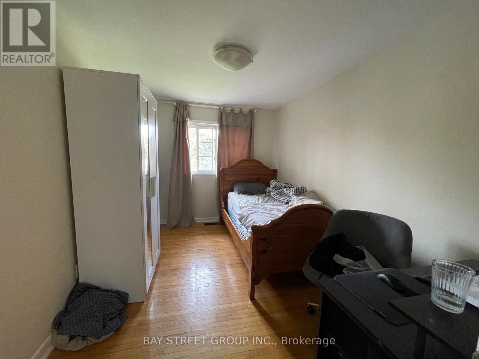 129 Sherwood Forest Drive, Markham, Ontario  L3P 1R2 - Photo 12 - N13130390