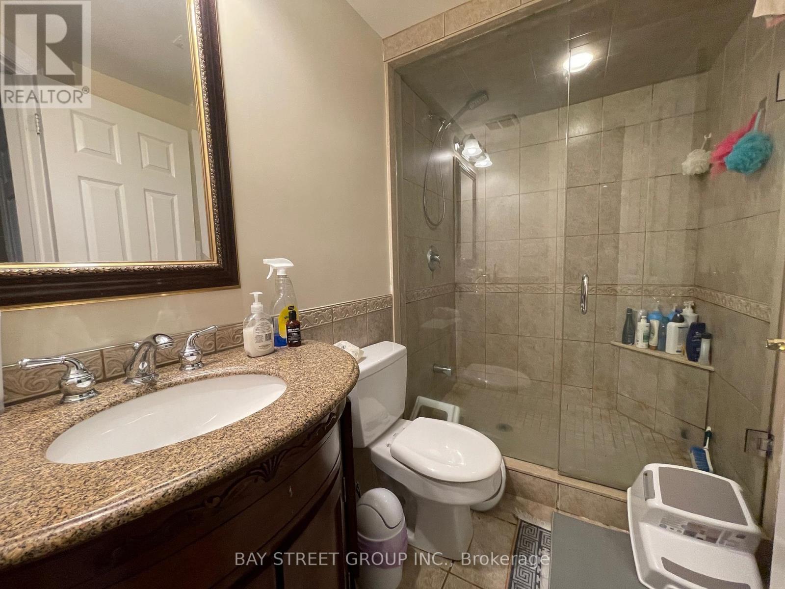 129 Sherwood Forest Drive, Markham, Ontario  L3P 1R2 - Photo 15 - N13130390